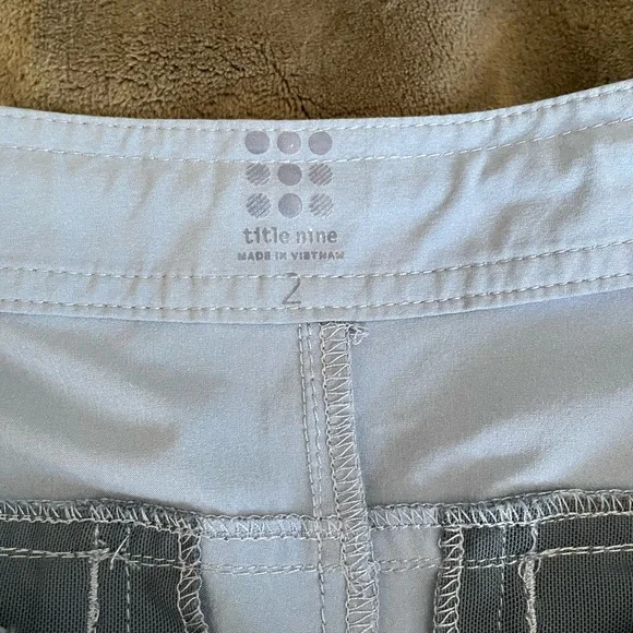NWOT Title Nine Casual Blue 

Rogue Shorts 5” size 2 - Picture 6 of 14
